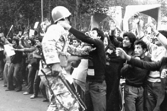 انشا درمورد حوادث ۱۳ آبان