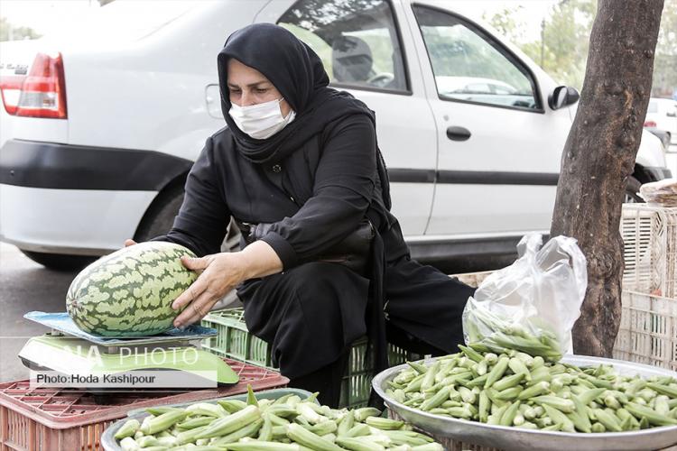 انشا تضاد مفاهیم با موضوع دست فروش
