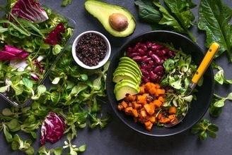 کمبود ۷ ماده غذایی در رژیم گیاهخواری