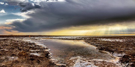 دریاچه نمک خور؛ بزرگ‌ترین دریاچه فصلی نمک ایران